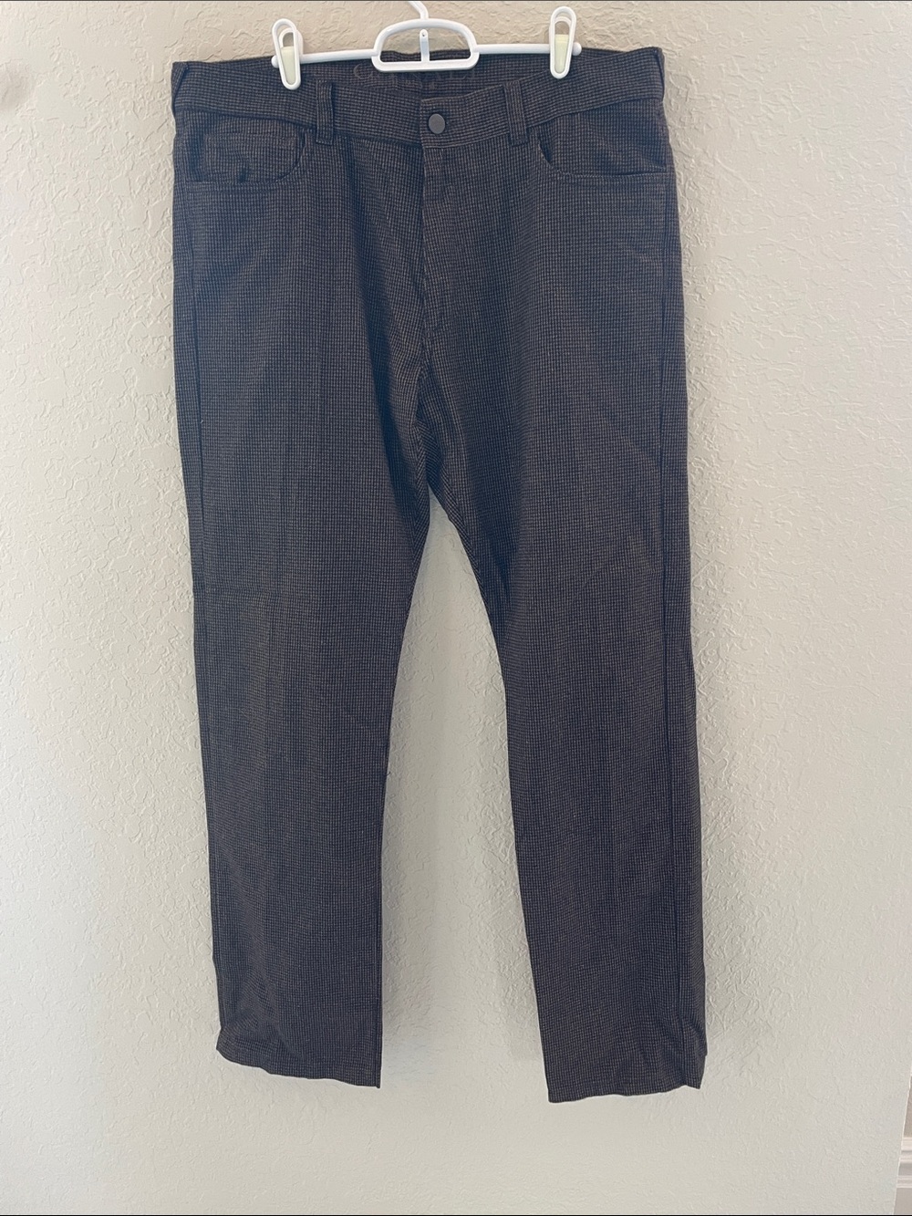 Canali Dark Brown Textured Dress Pants